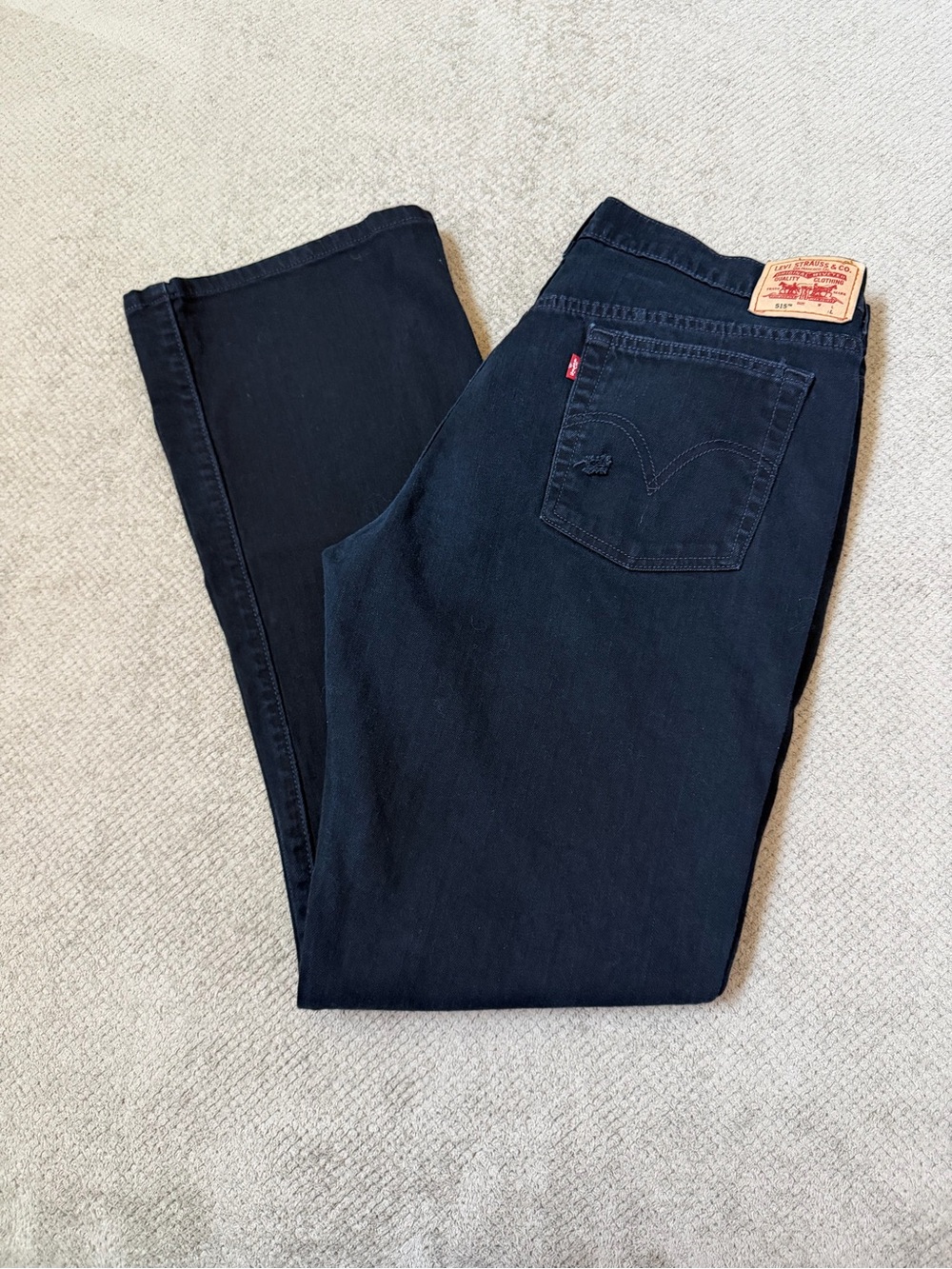 Levi’s 515 Women’s 16 L Black Mid Rise Nouveau Boot Cut Distressed Denim Jeans